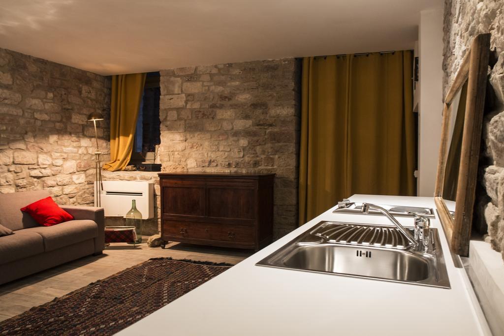 Residenza La Corte Ασίζη Εξωτερικό φωτογραφία
